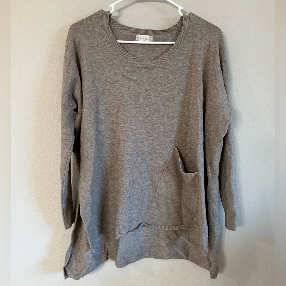 Altar’d State Gray High-Low Sweater